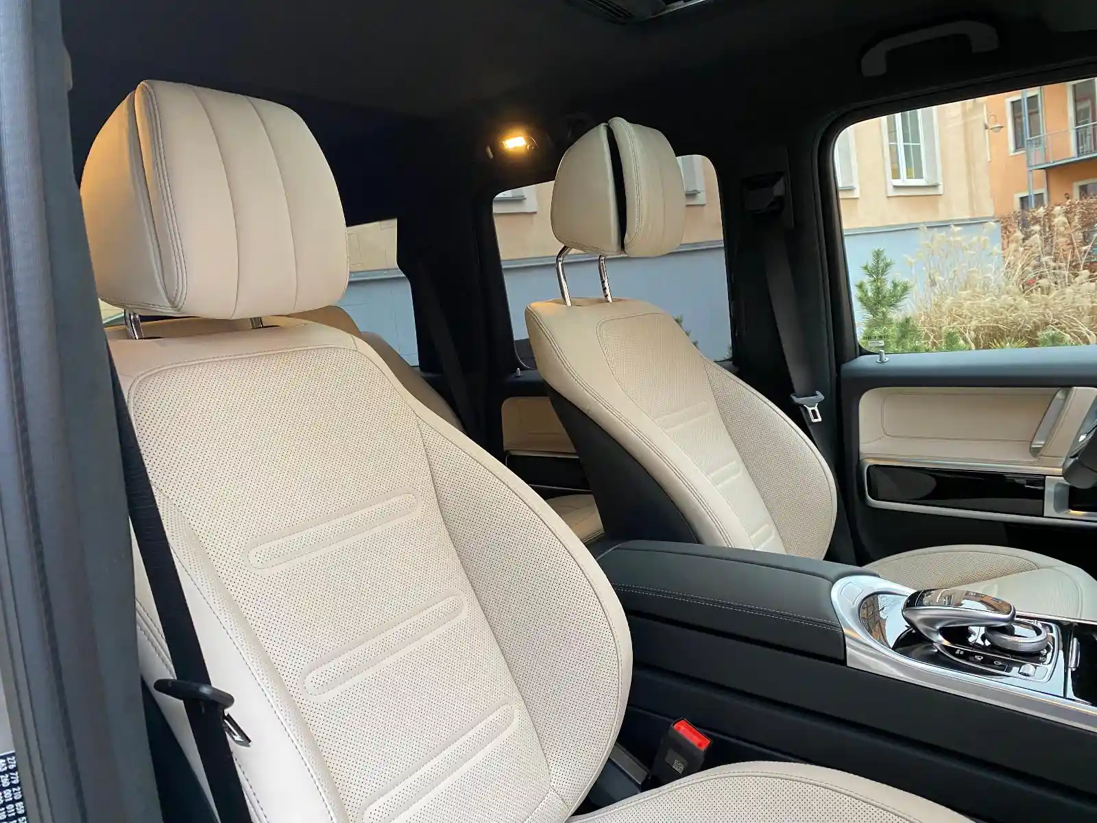 Mercedes-Benz G 500