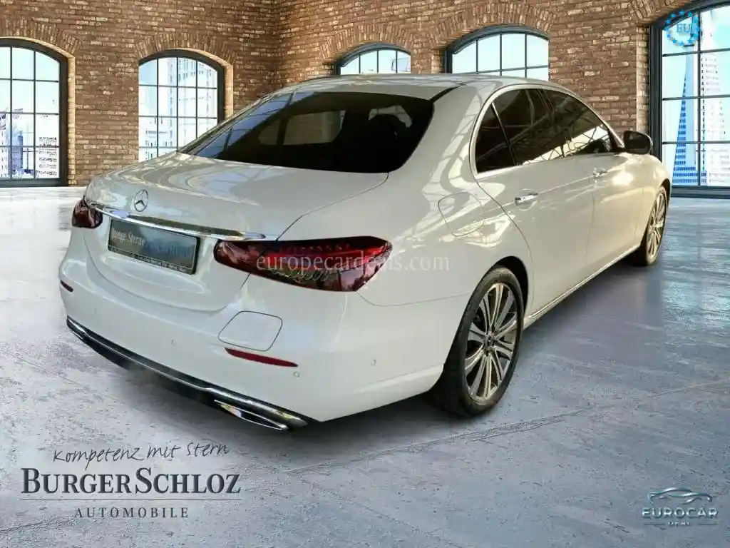 Mercedes-Benz E 300
