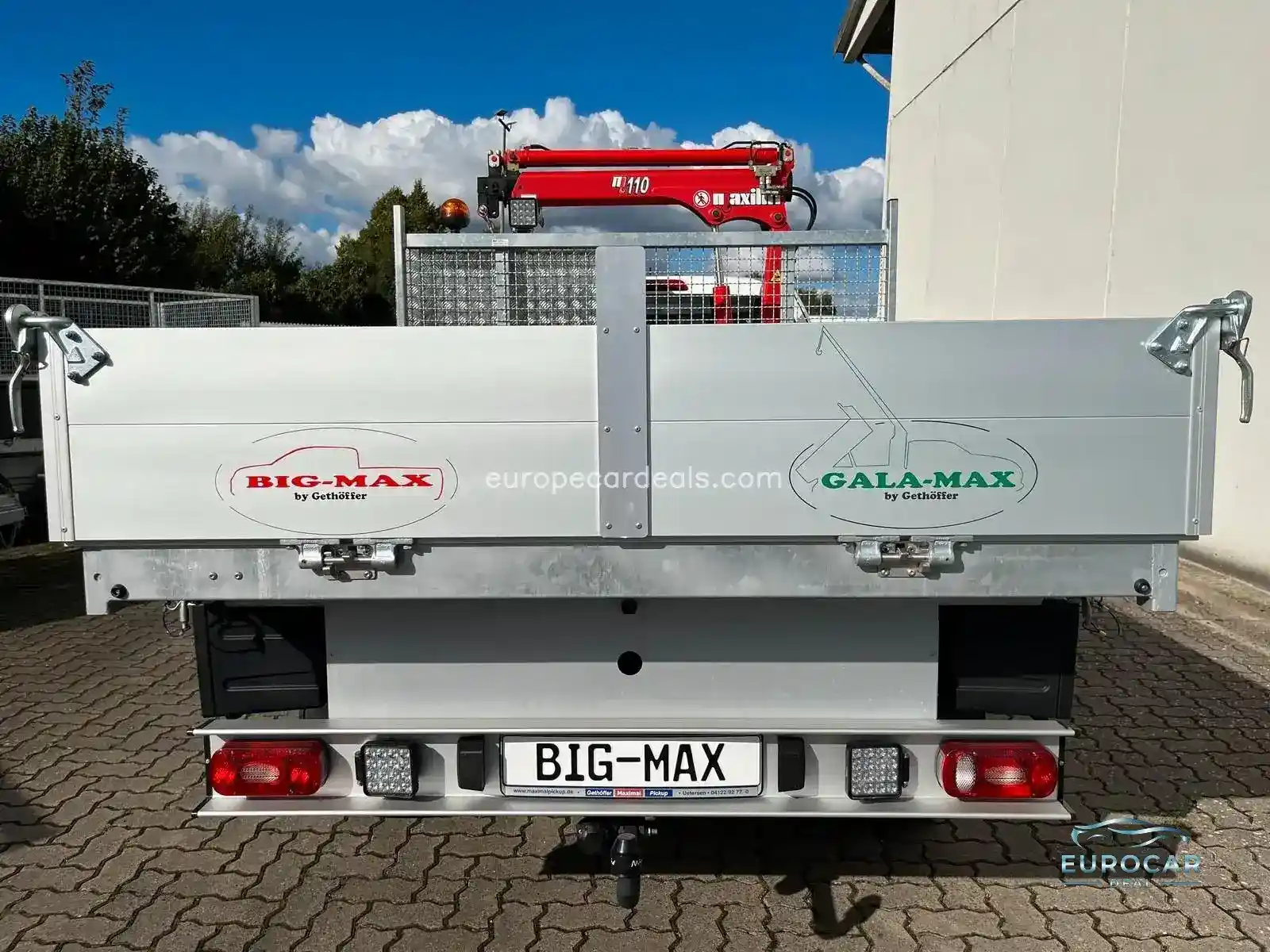 Space Cab L AT BIG-MAX L2 Kipper und Kran