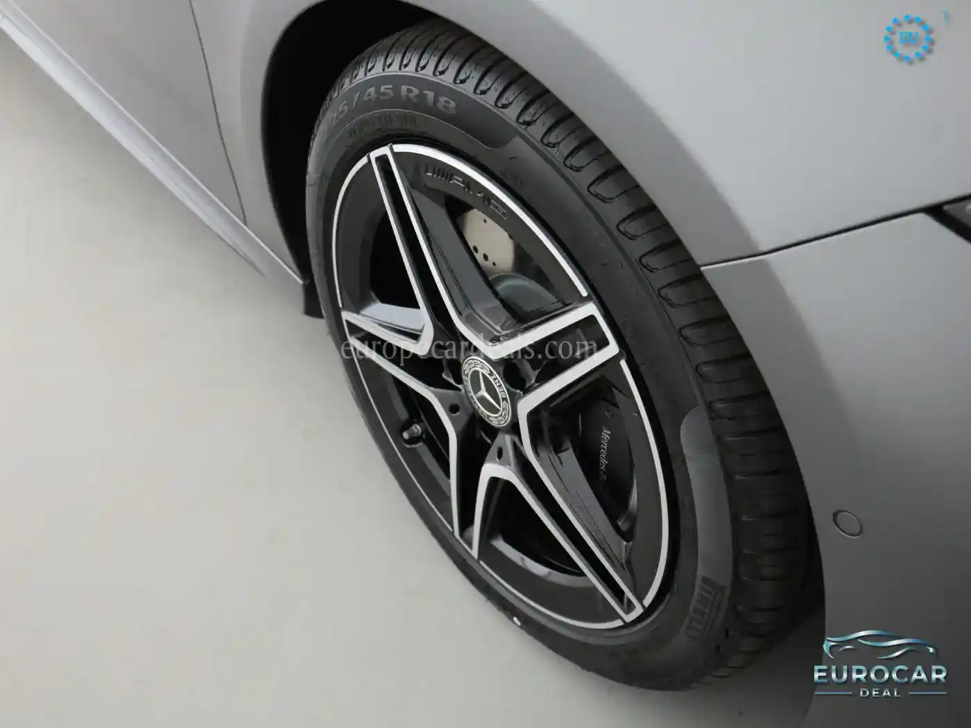 Mercedes-Benz A 220