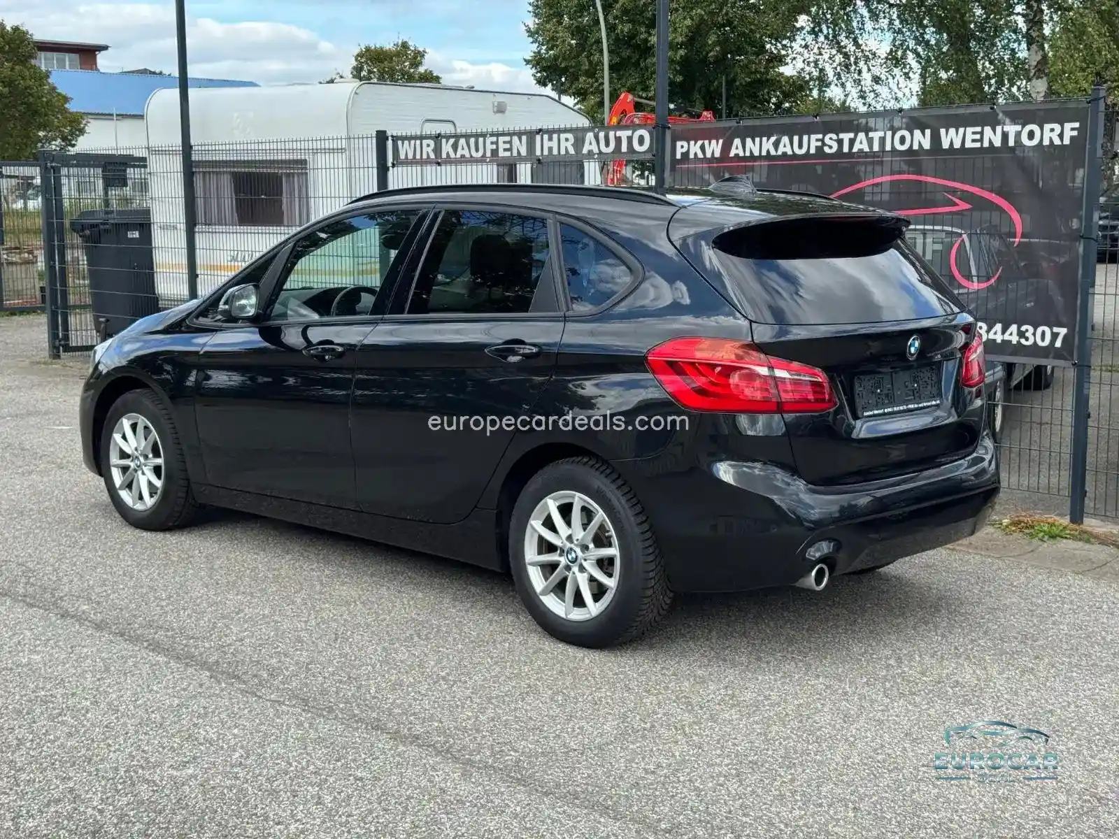 BMW 218