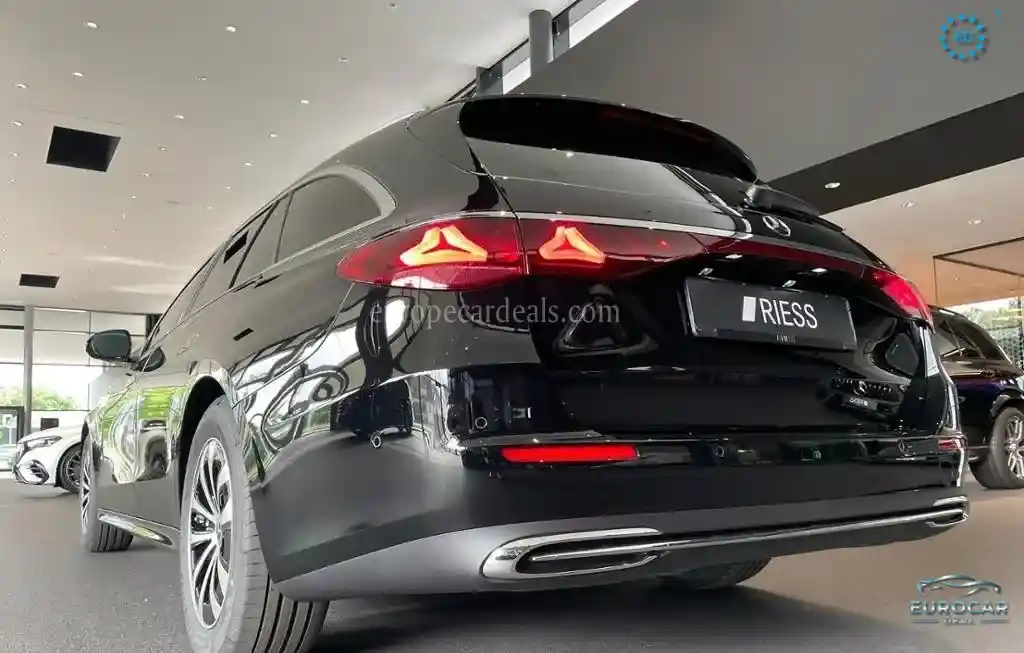 Mercedes-Benz E 200