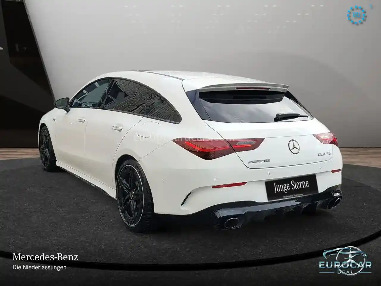 Mercedes-Benz CLA 35 AMG Shooting Brake