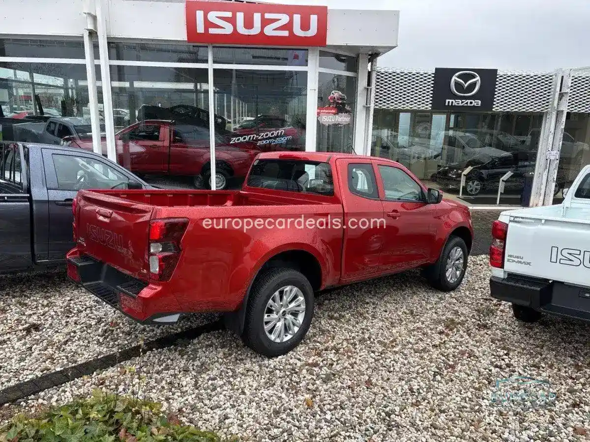 1.9 D EXTENDED CAB LS 4WD AT MY25