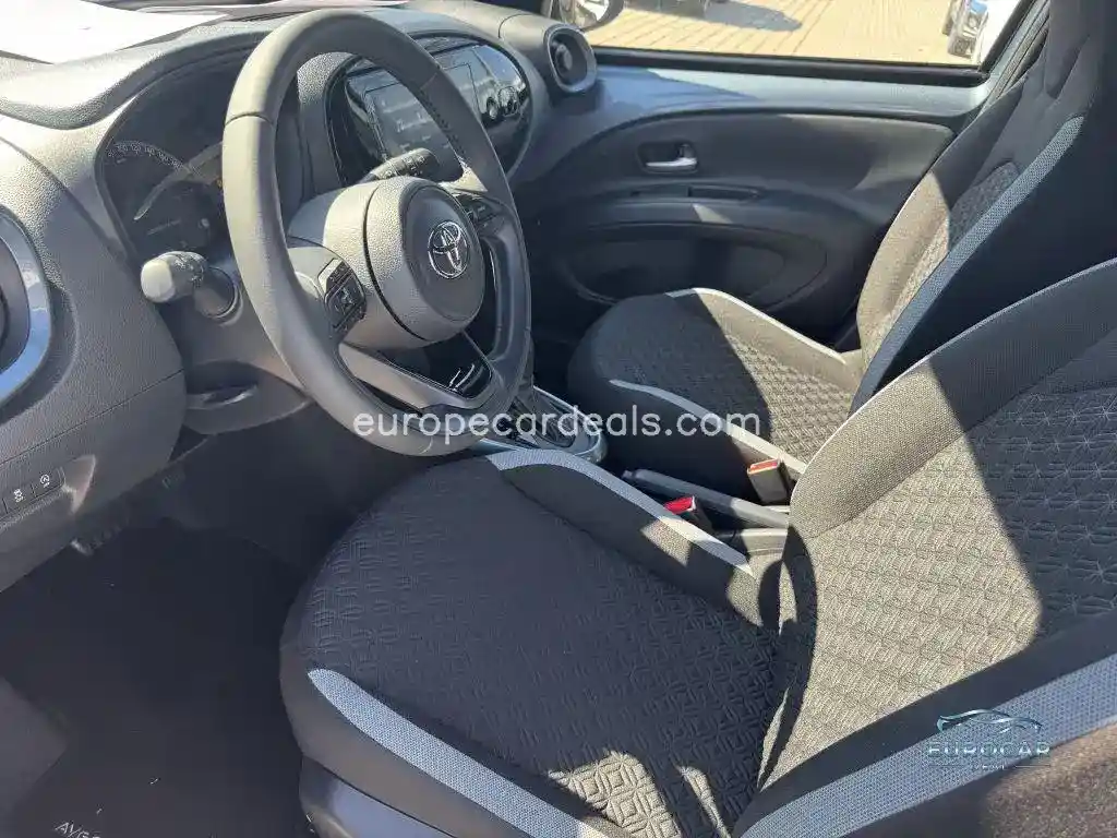 Toyota Aygo (X)