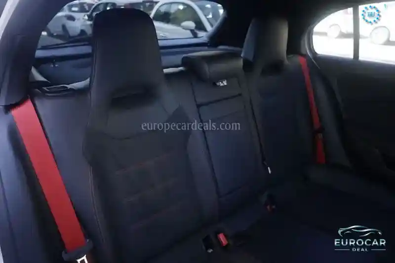 Mercedes-Benz A 35 AMG