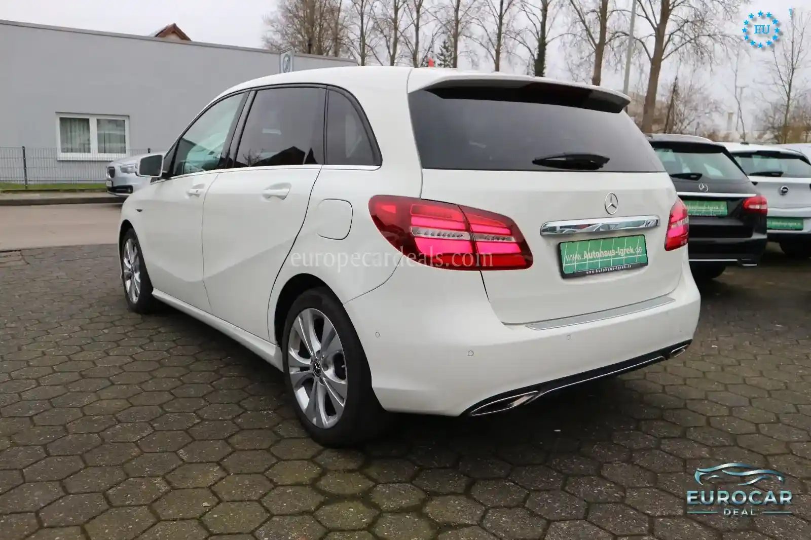 Mercedes-Benz B 200