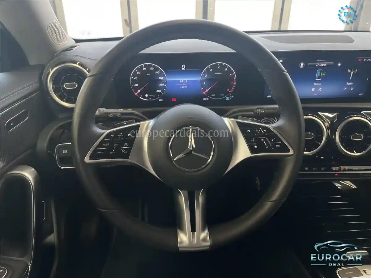 Mercedes-Benz CLA 200 Shooting Brake