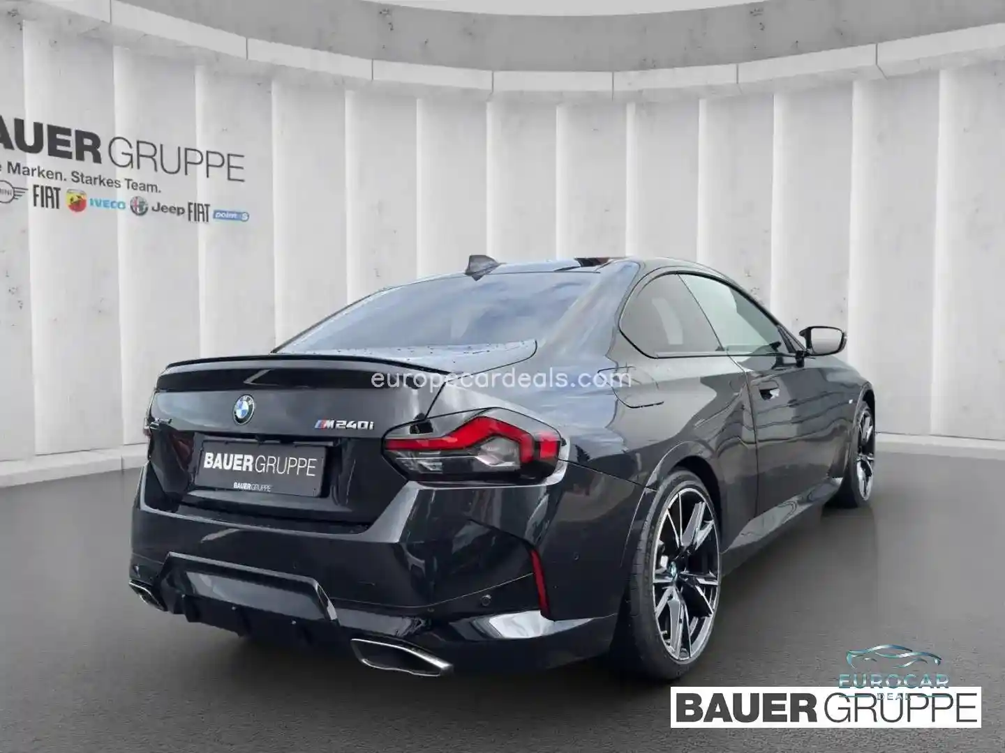 BMW M240i