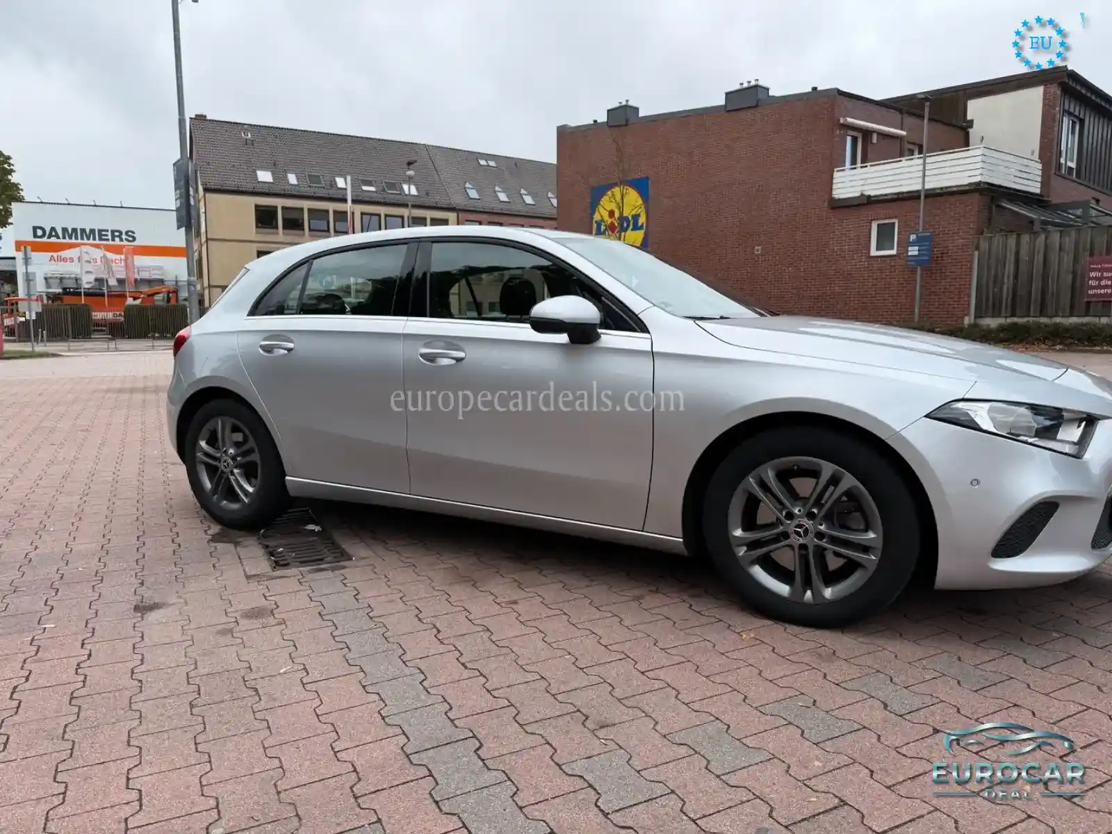 Mercedes-Benz A 220