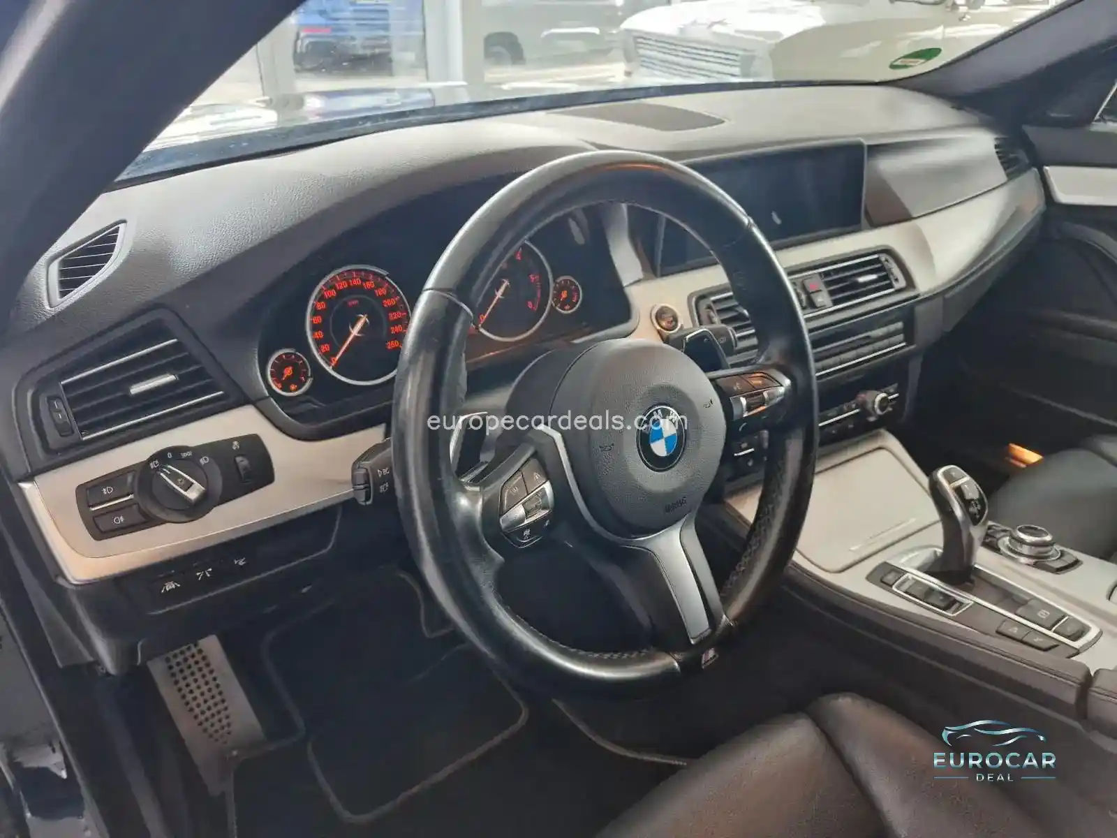BMW 525
