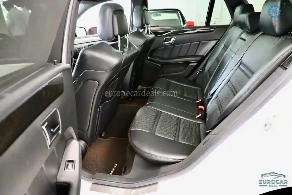 Mercedes-Benz E 63 AMG