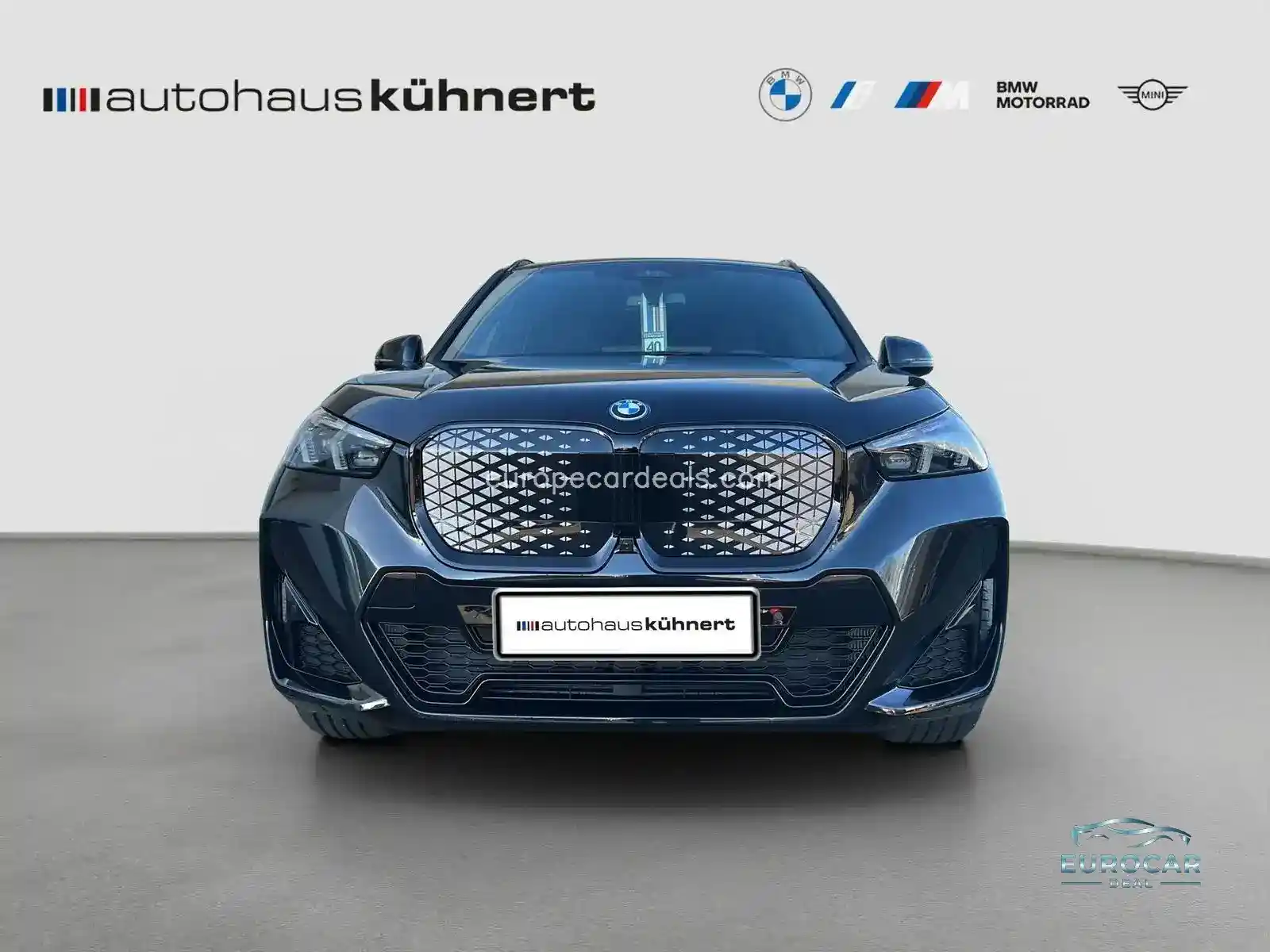 BMW iX1