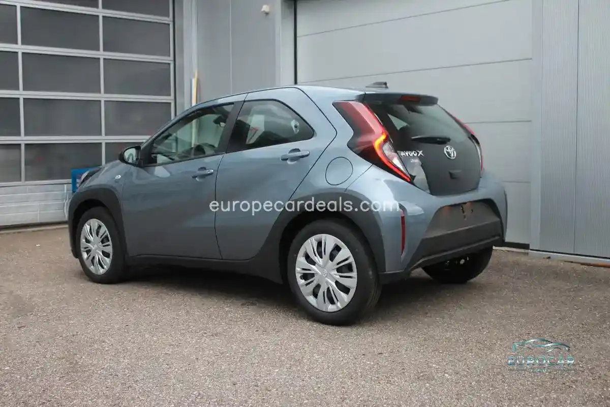 Toyota Aygo (X)