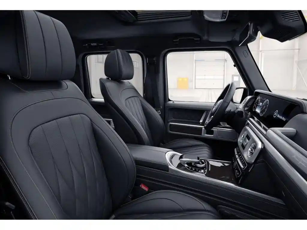 Mercedes-Benz G 500