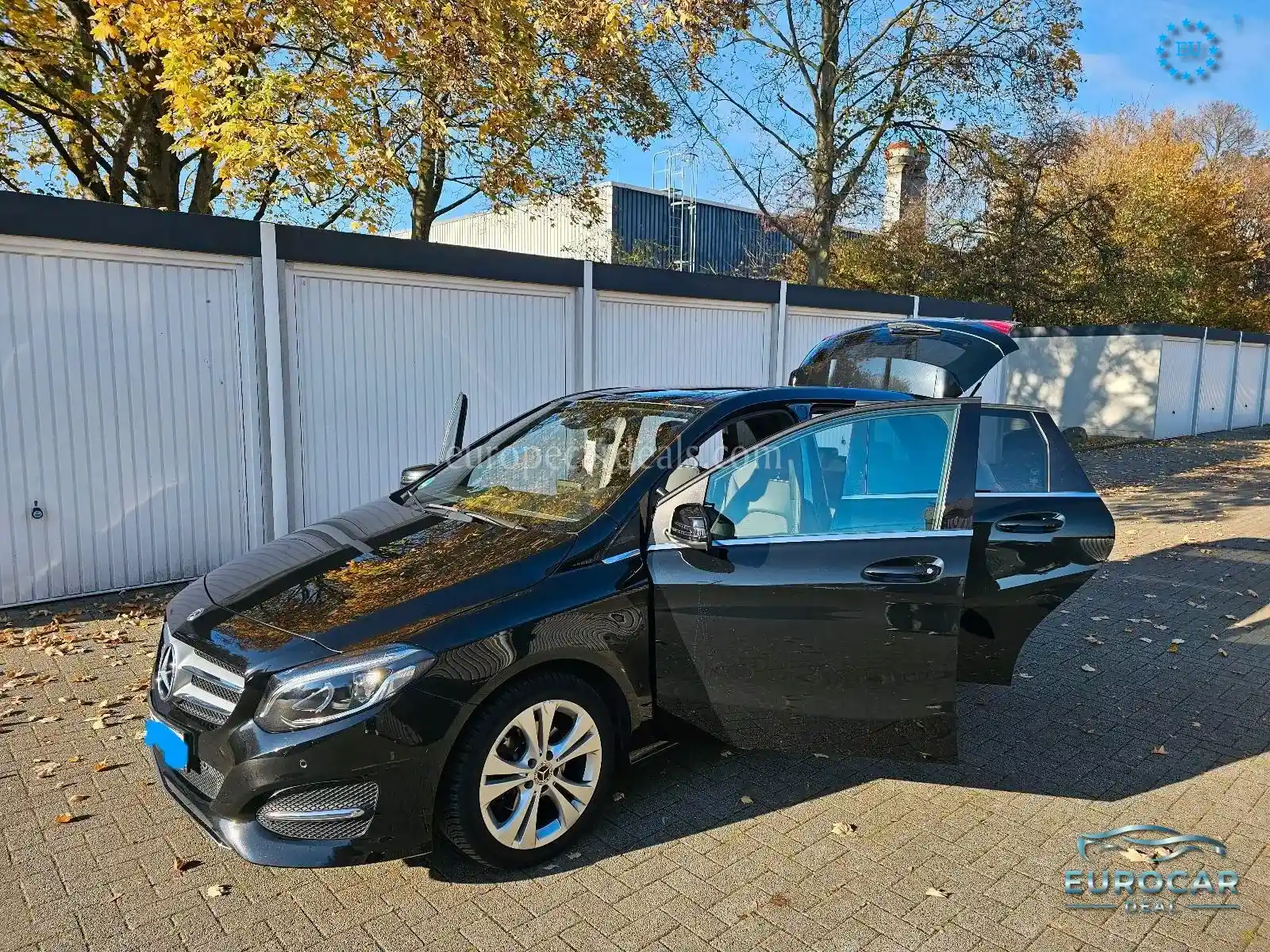 Mercedes-Benz B 180