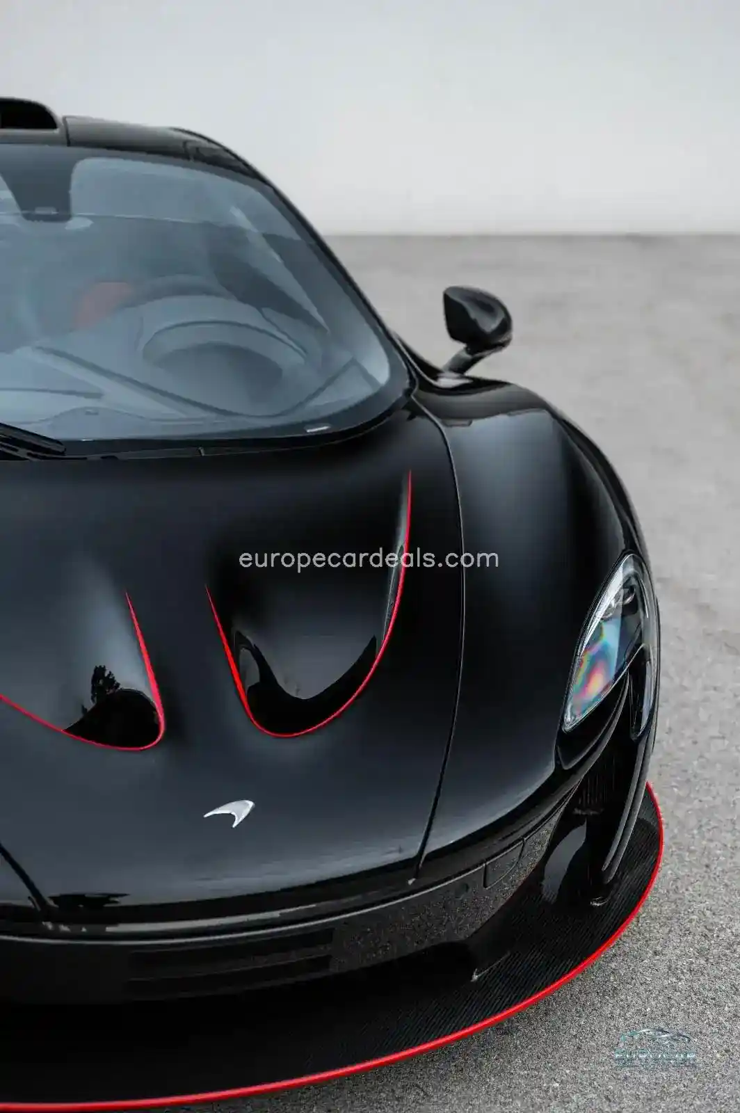 McLaren P1