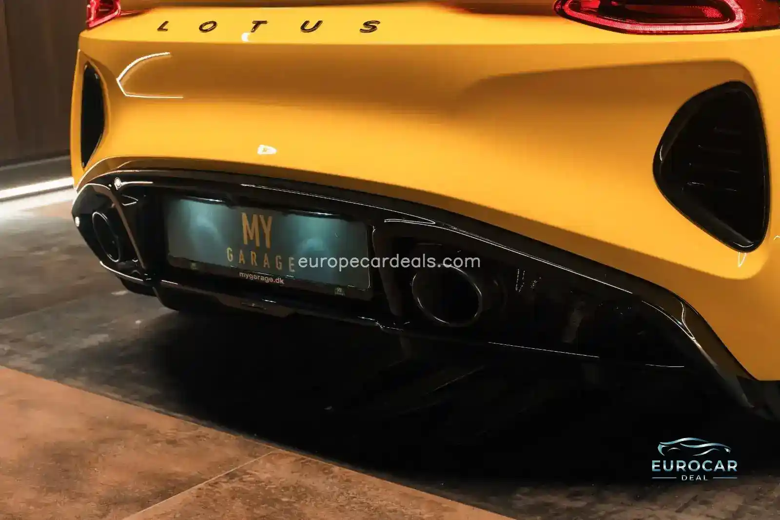 Lotus Emira