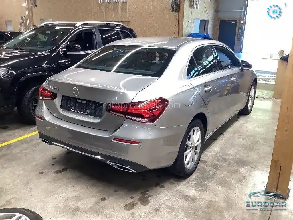 Mercedes-Benz A 250