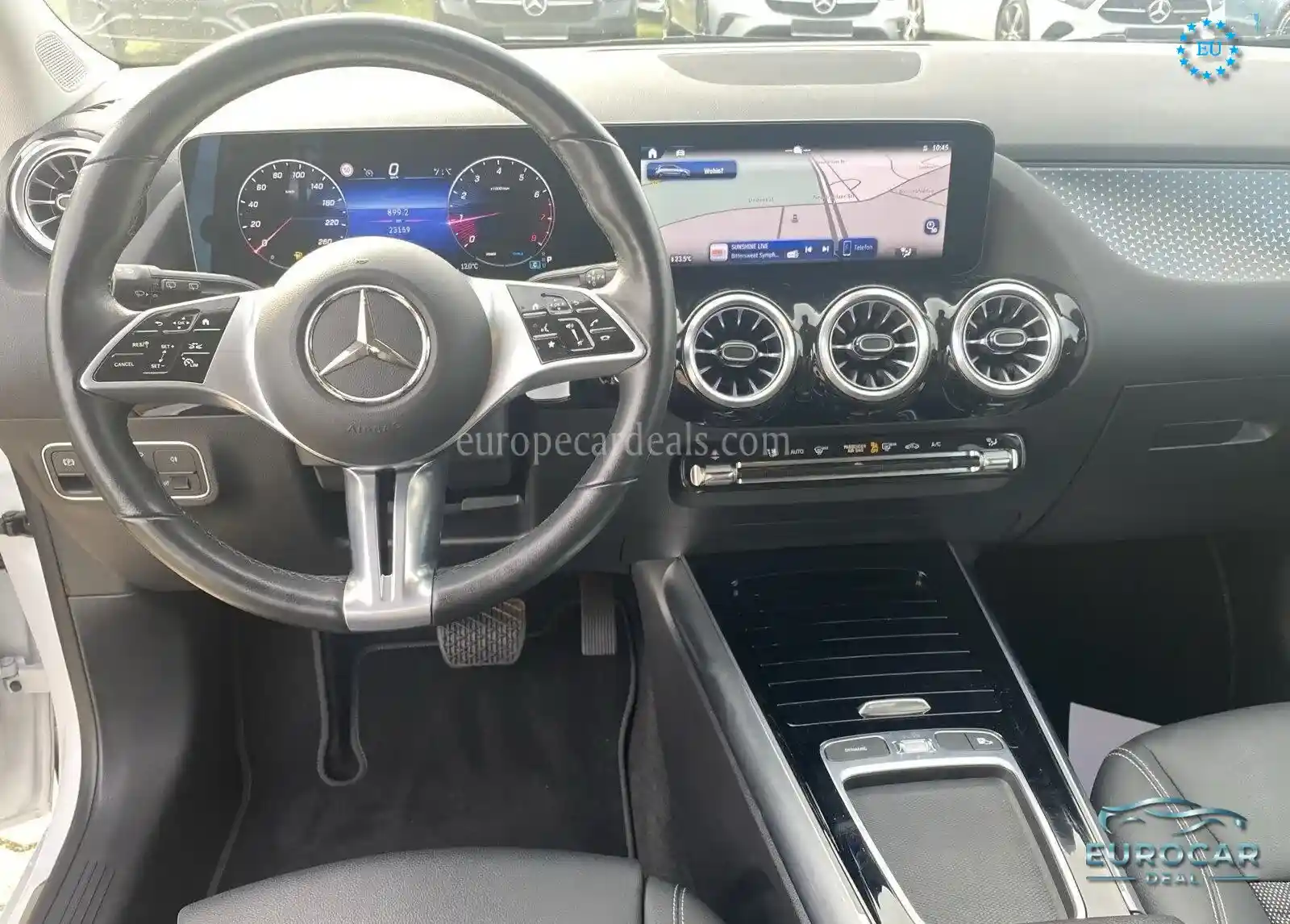 Mercedes-Benz B 200