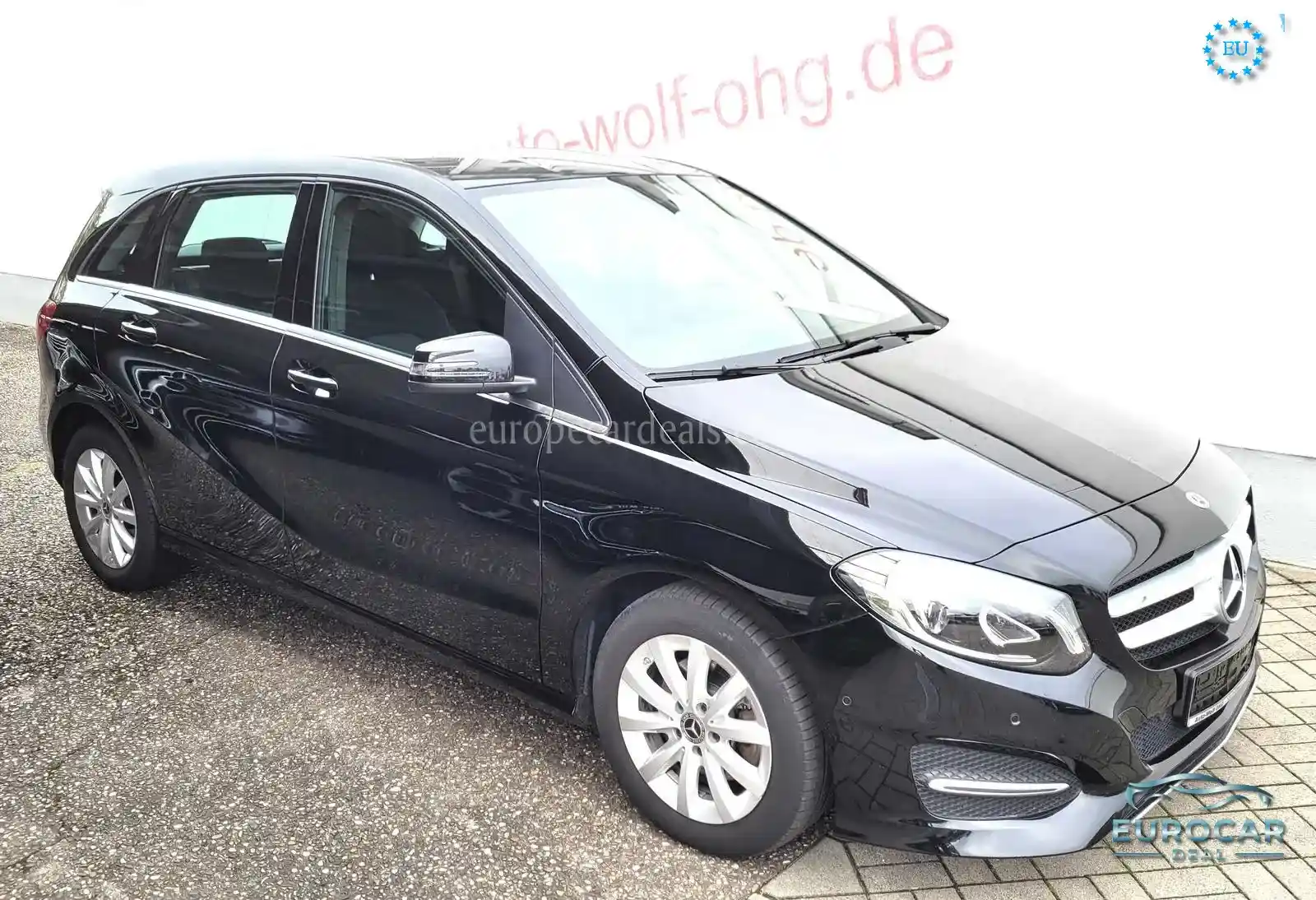 Mercedes-Benz B 180