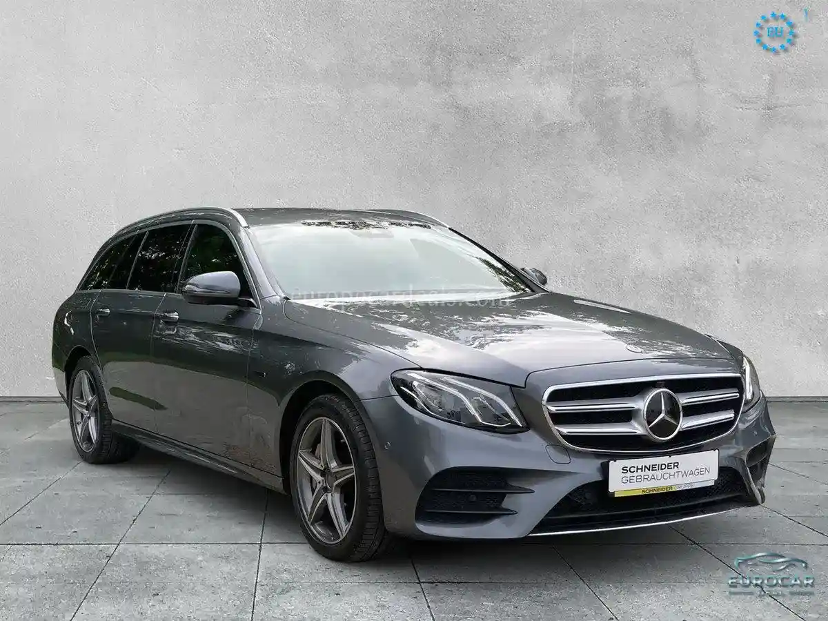 Mercedes-Benz E 300