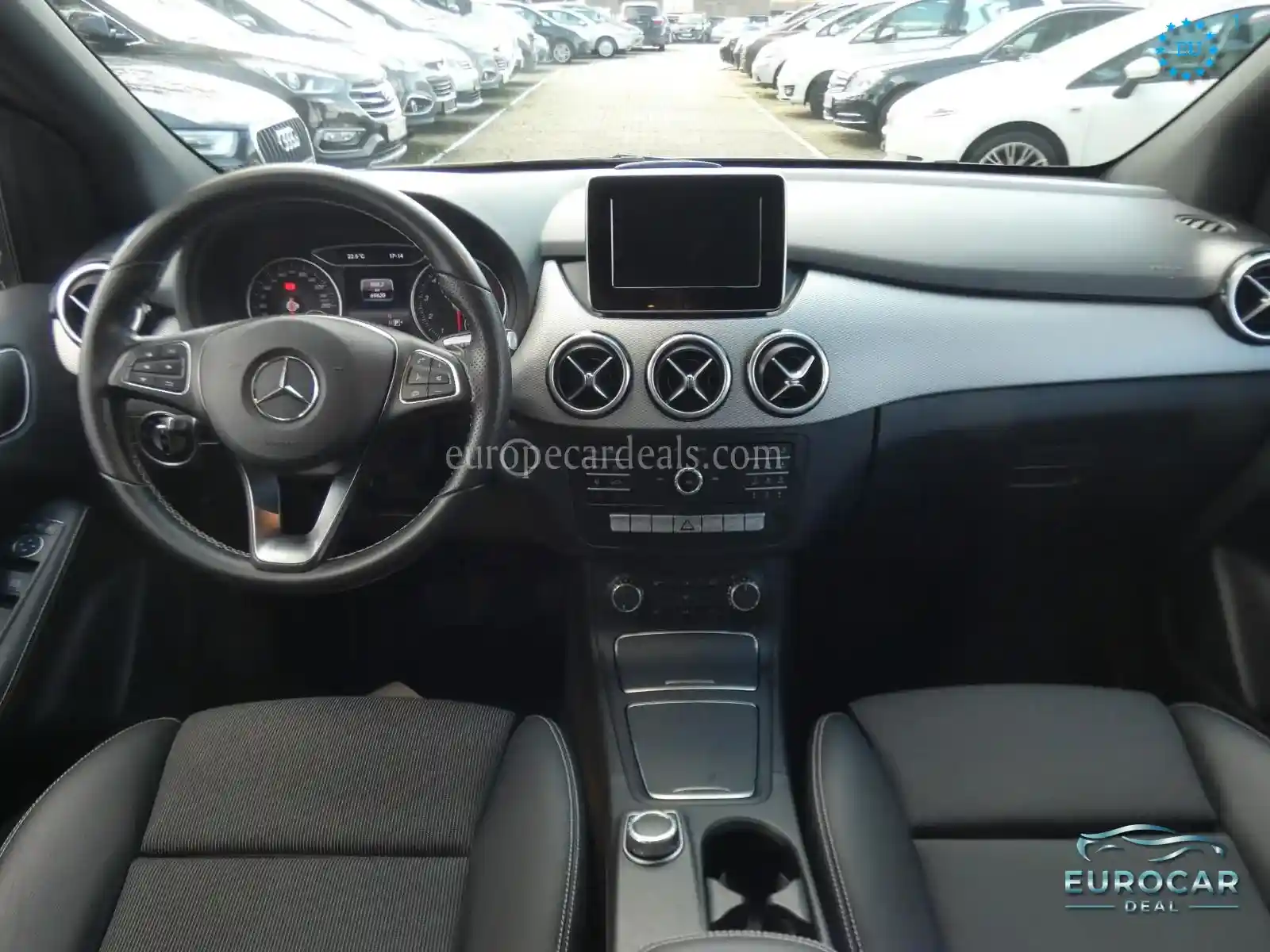 Mercedes-Benz B 180