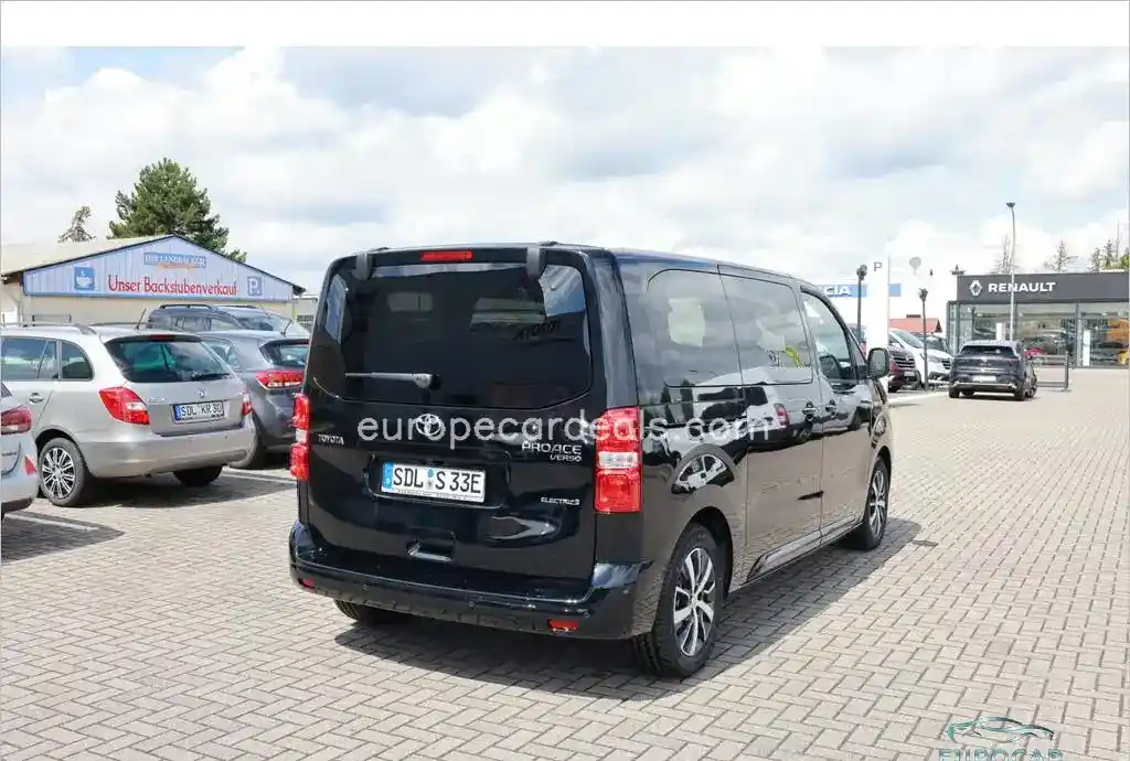 Toyota Proace (Verso)