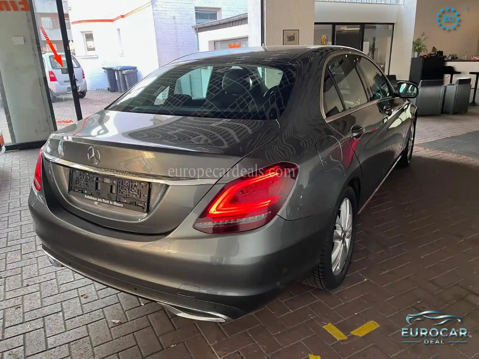 Mercedes-Benz C 200