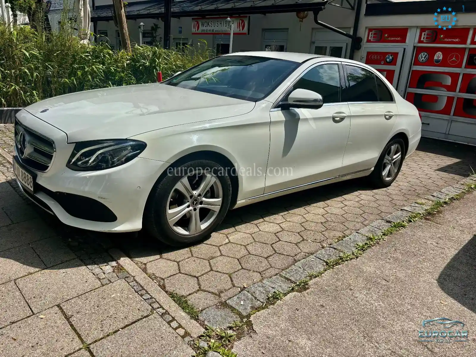 Mercedes-Benz E 200