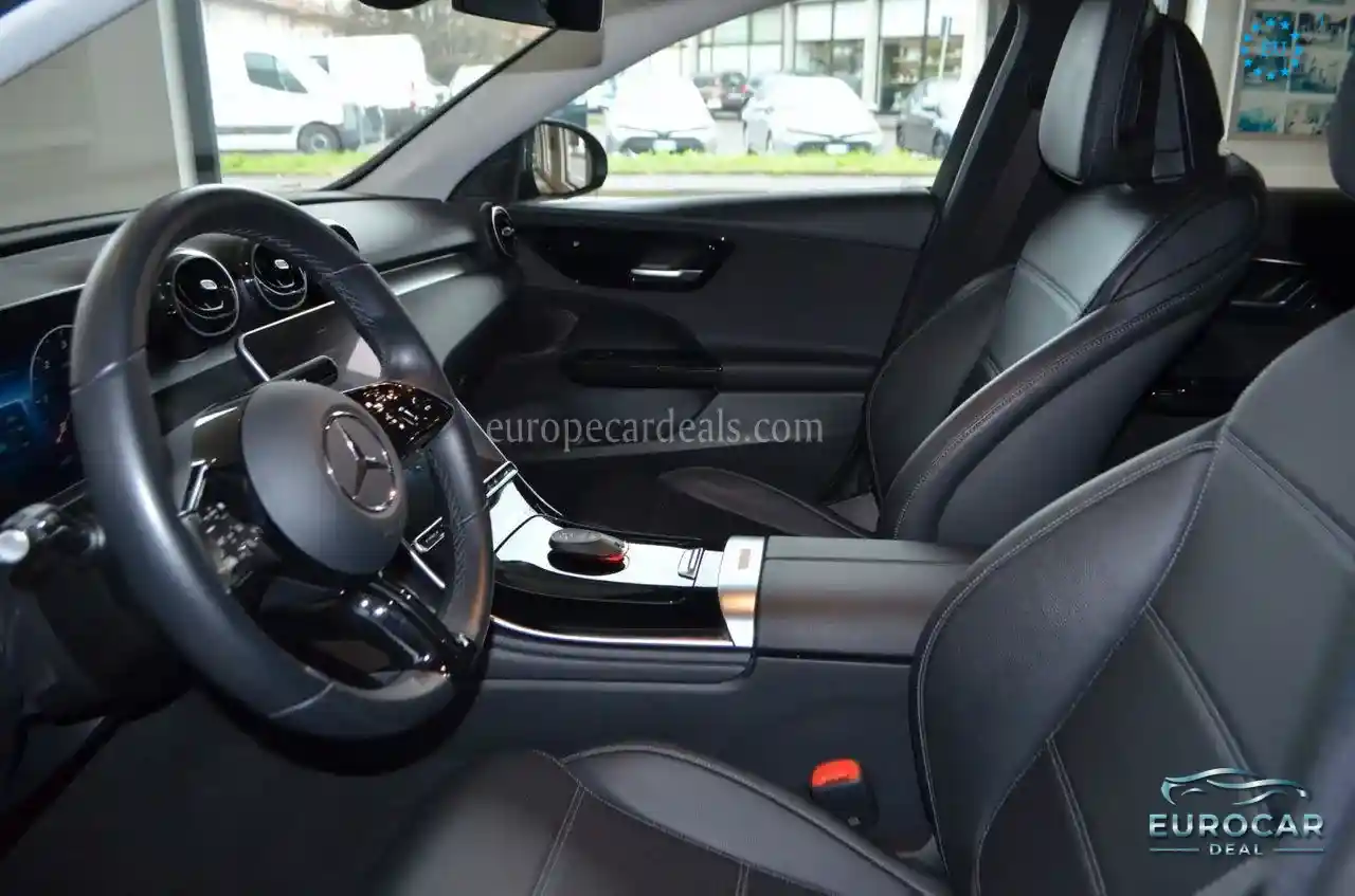 Mercedes-Benz C 220