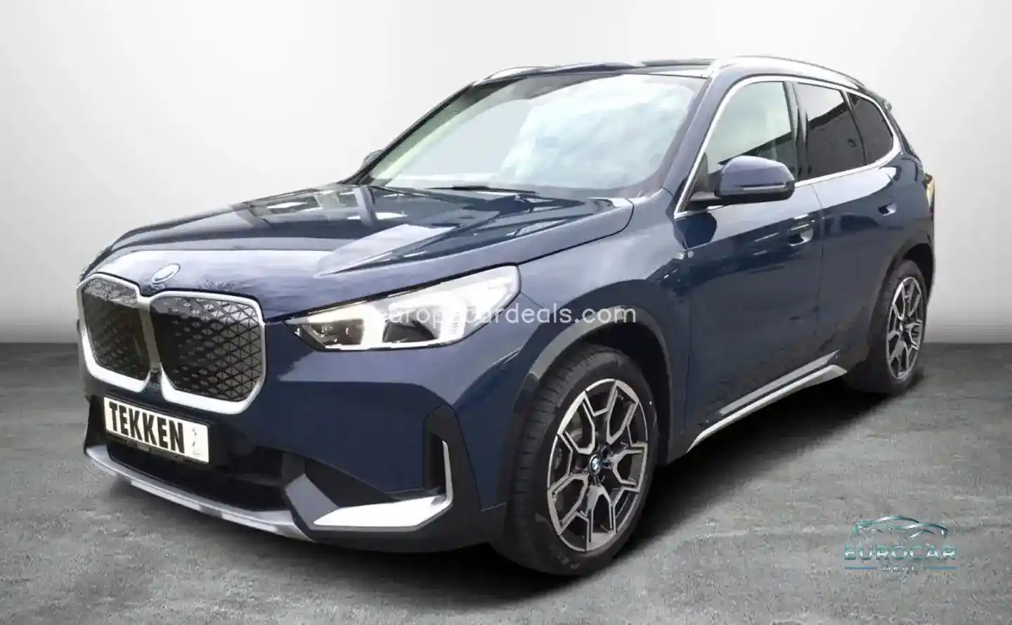 BMW iX1