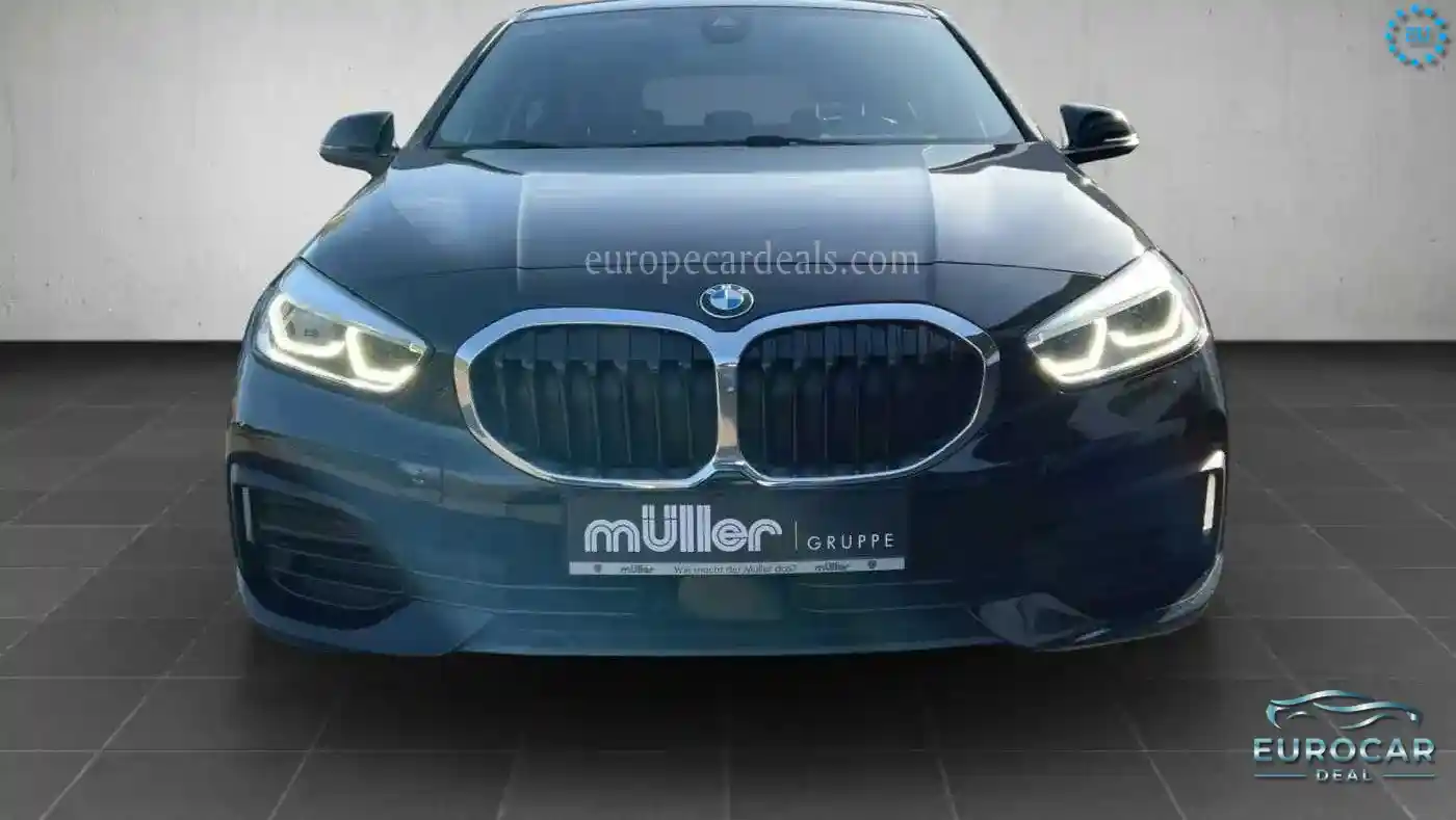 BMW 118