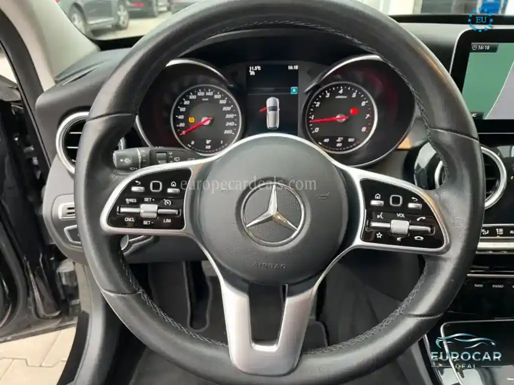 Mercedes-Benz C 180