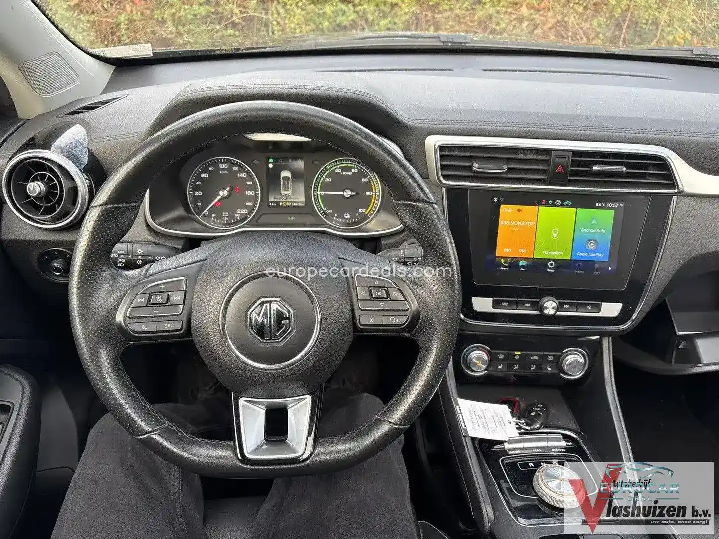 MG ZS