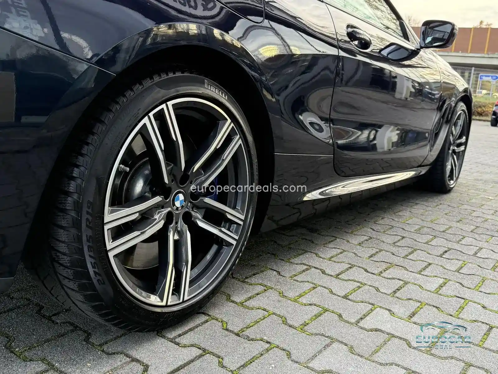 BMW M850