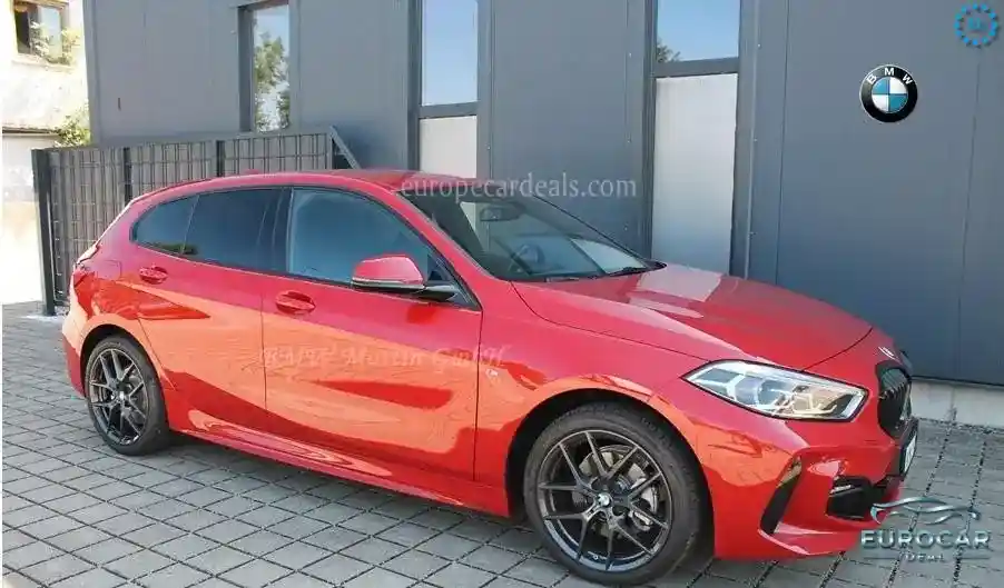 BMW 118