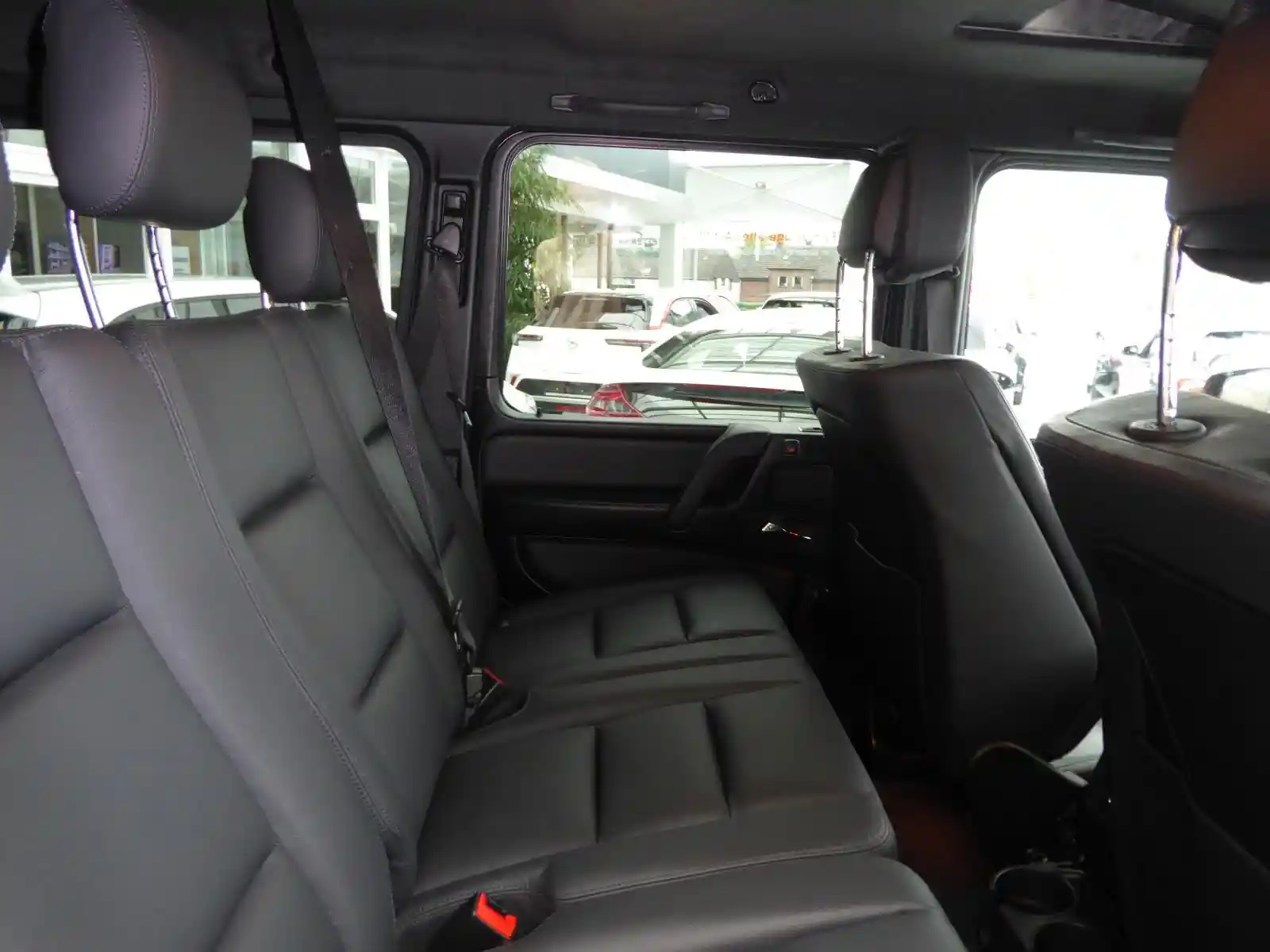 Mercedes-Benz G 500