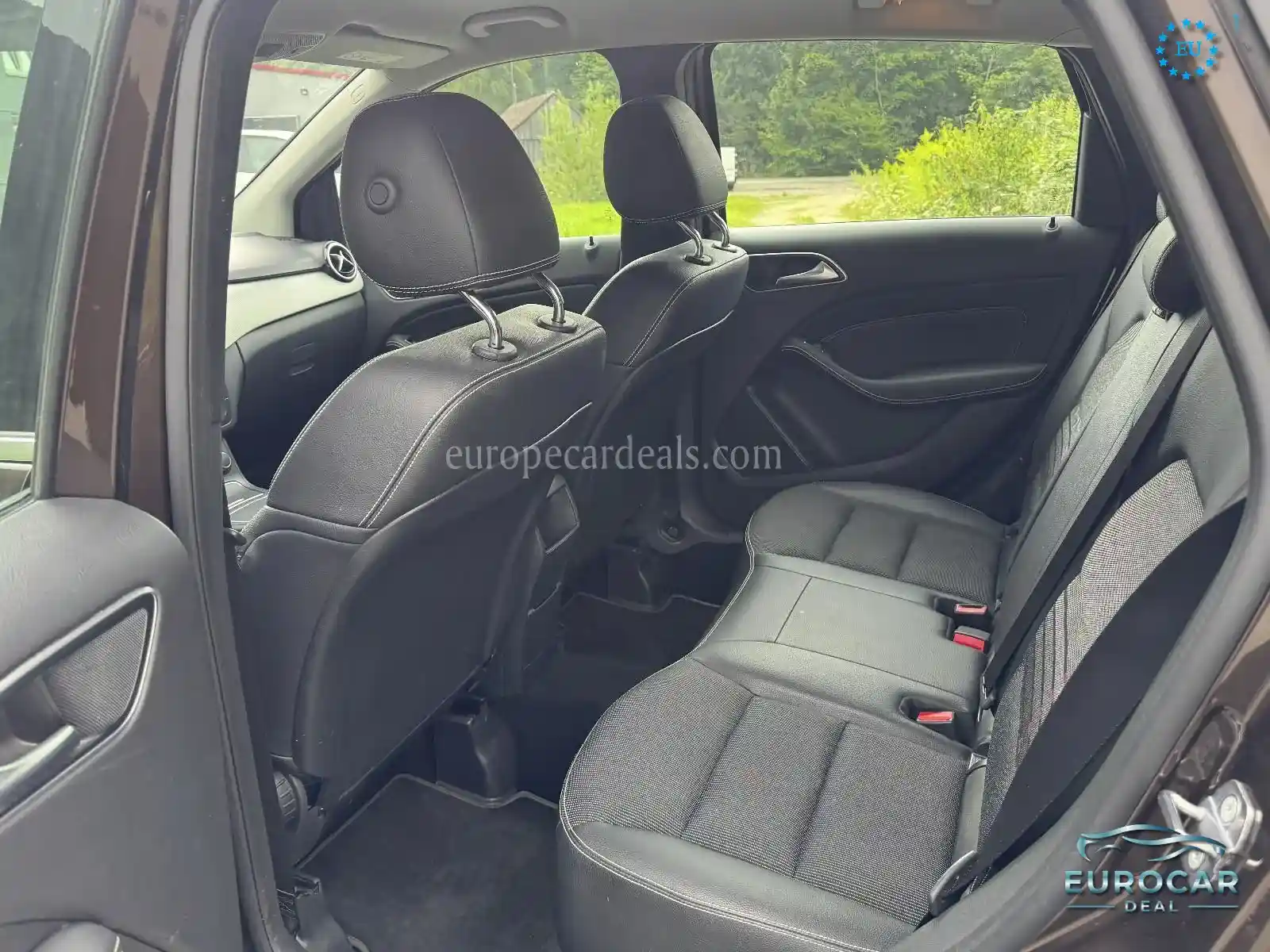 Mercedes-Benz B 200