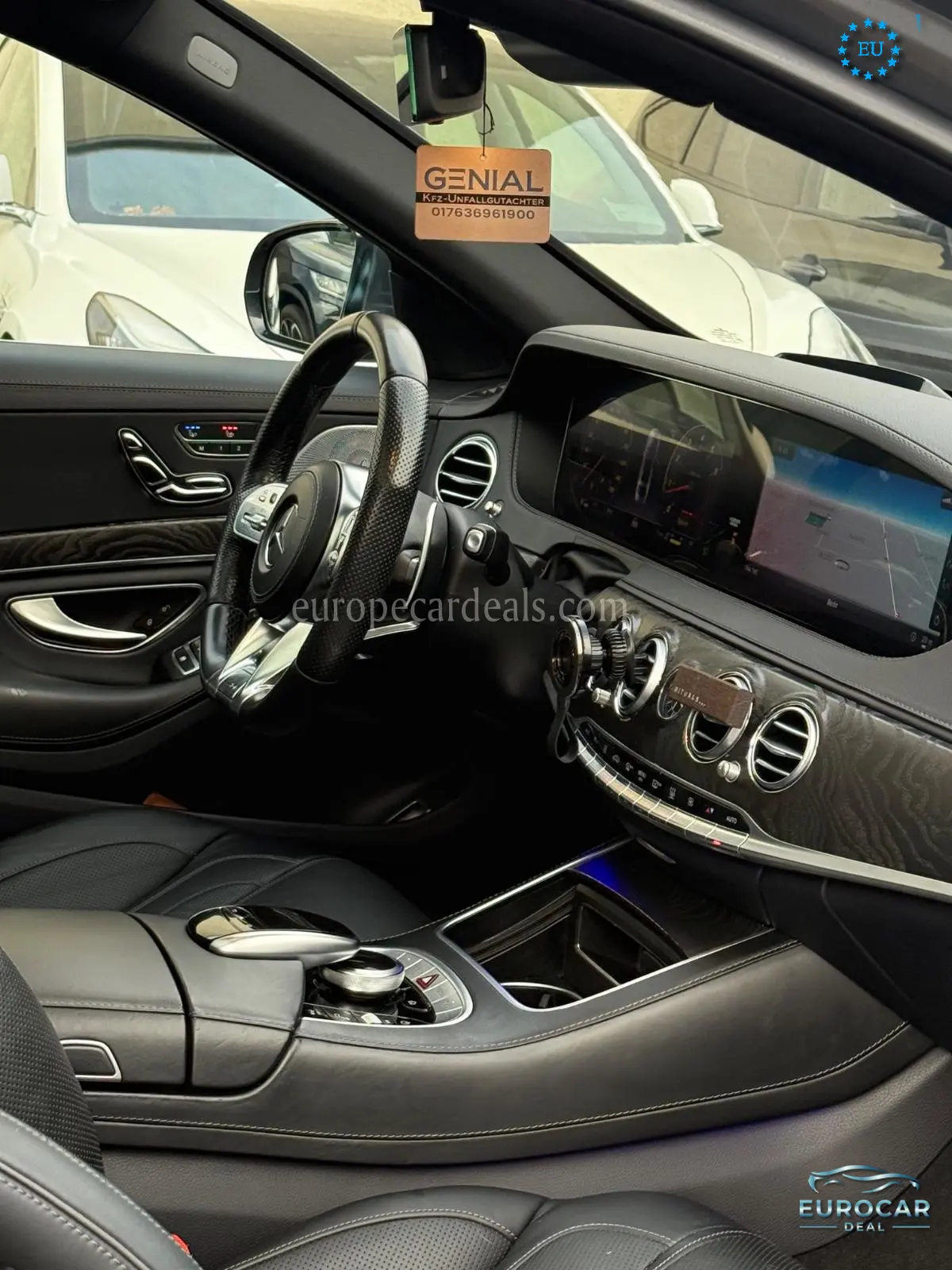 Mercedes-Benz S 560