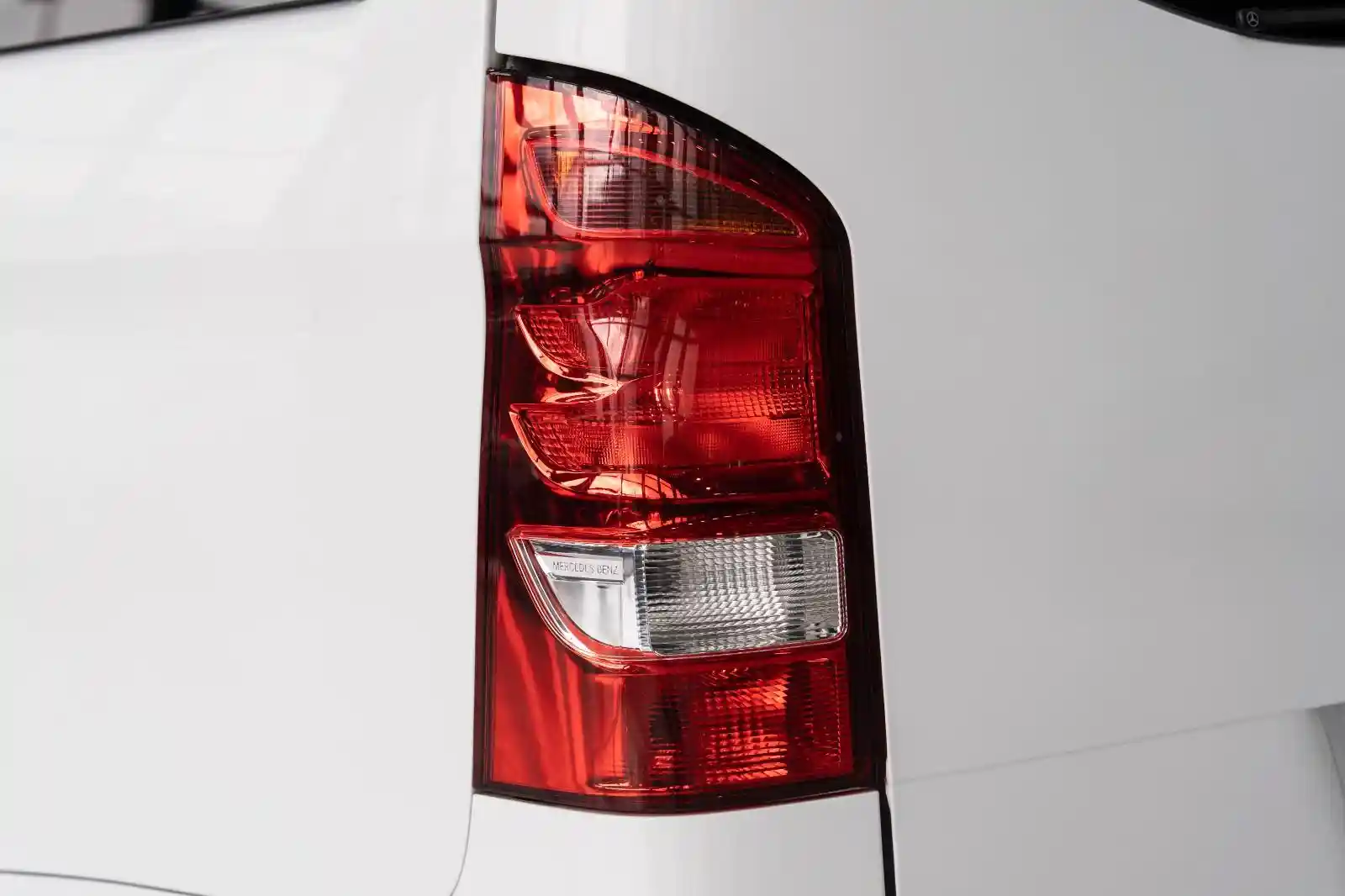 Mercedes-Benz V 200