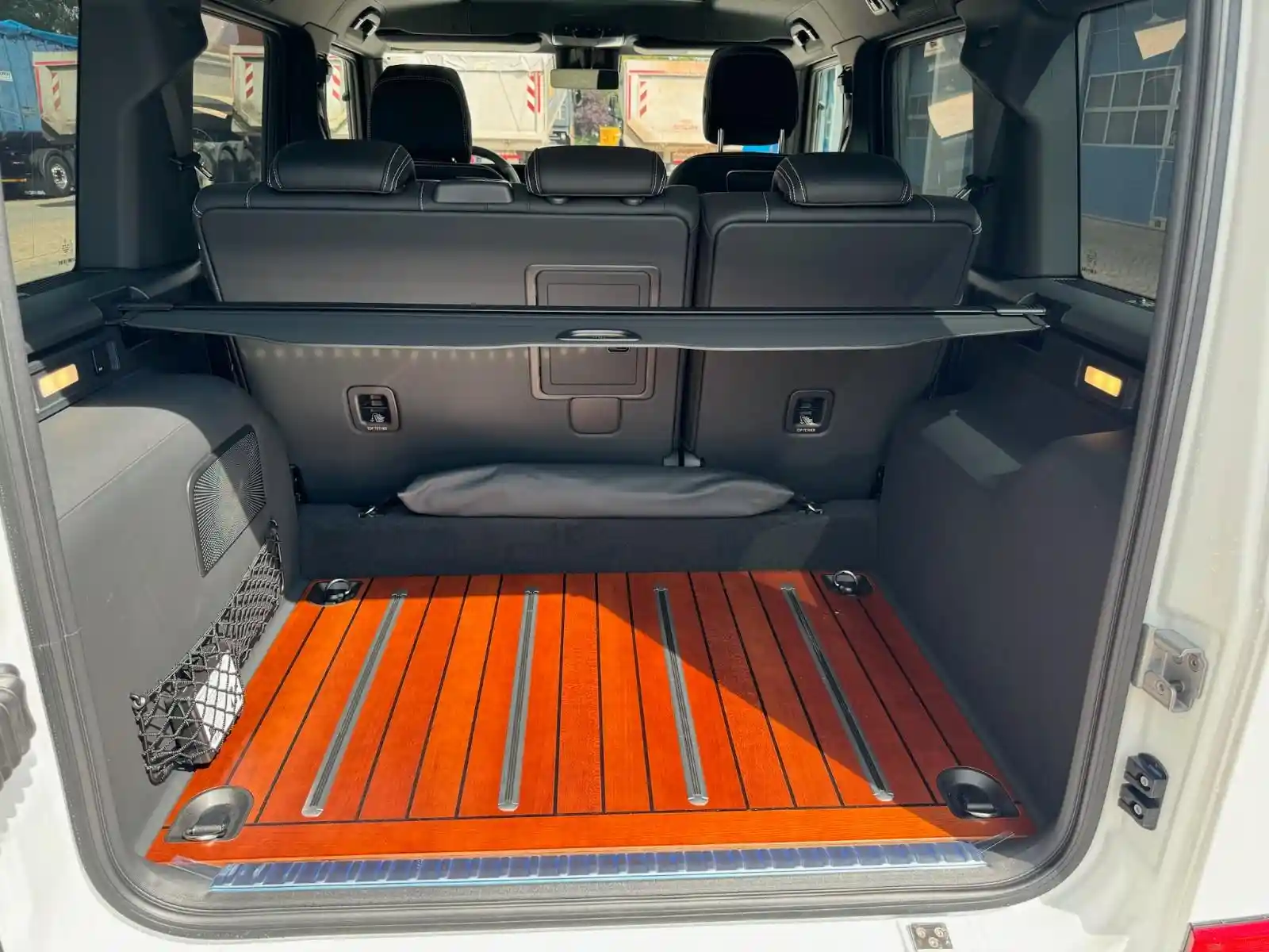 Mercedes-Benz G 500
