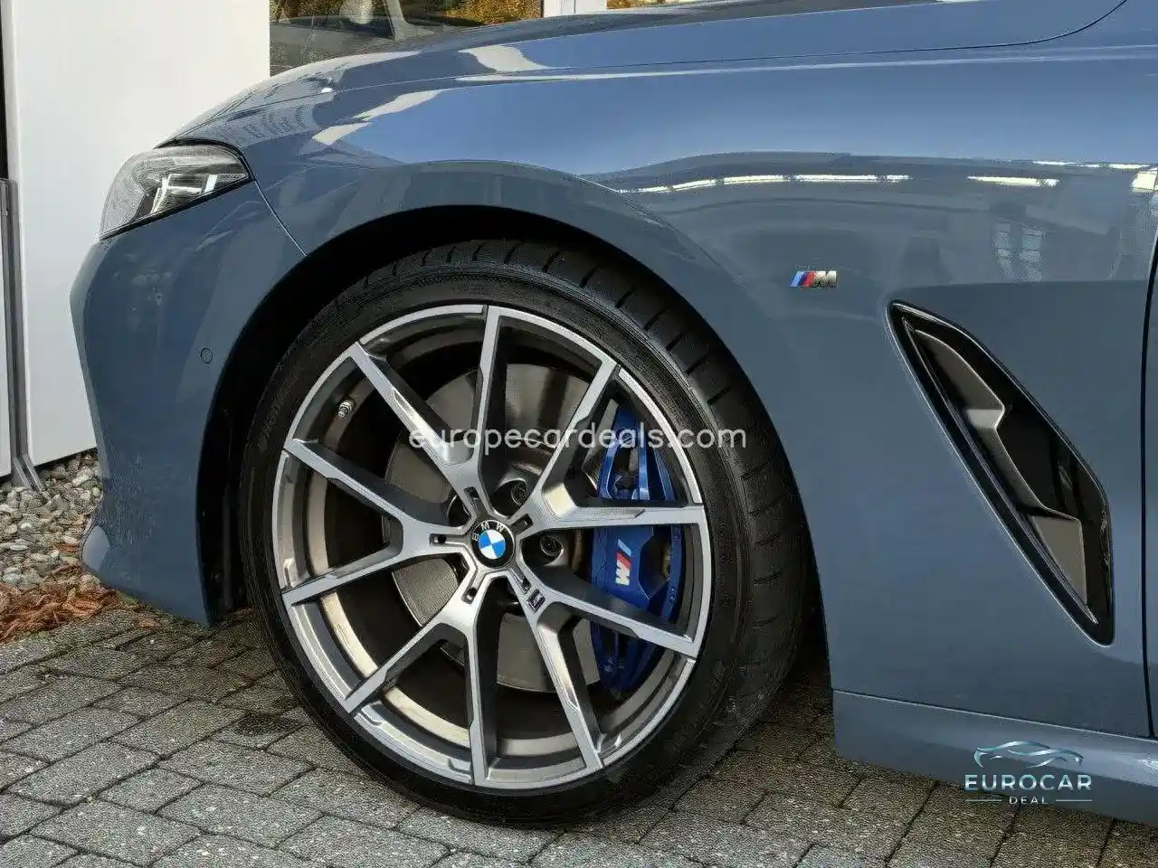 BMW M850