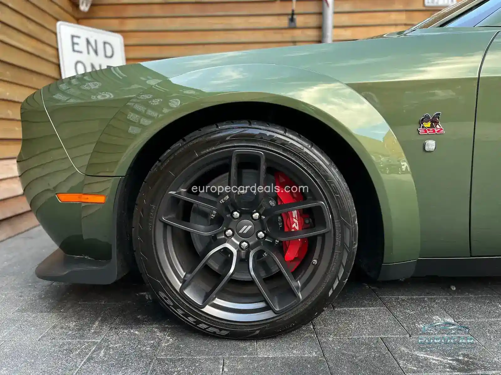 Dodge Challenger