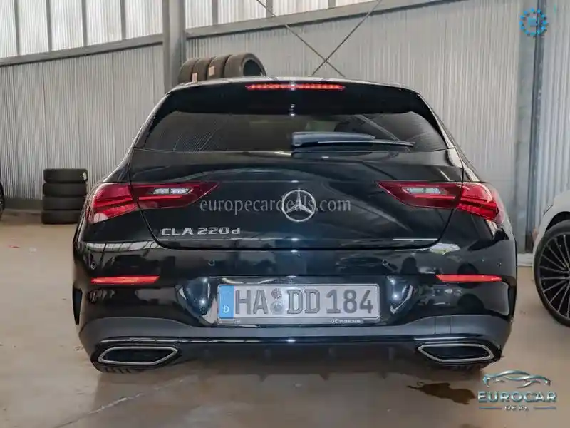 Mercedes-Benz CLA 220 Shooting Brake