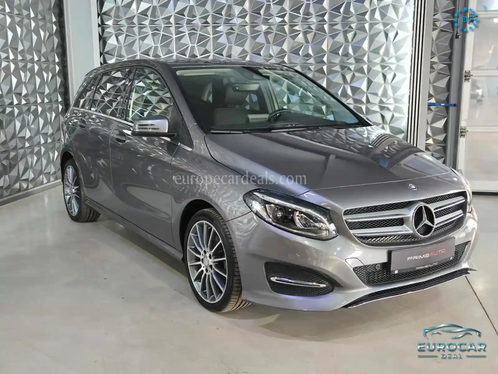 Mercedes-Benz B 200