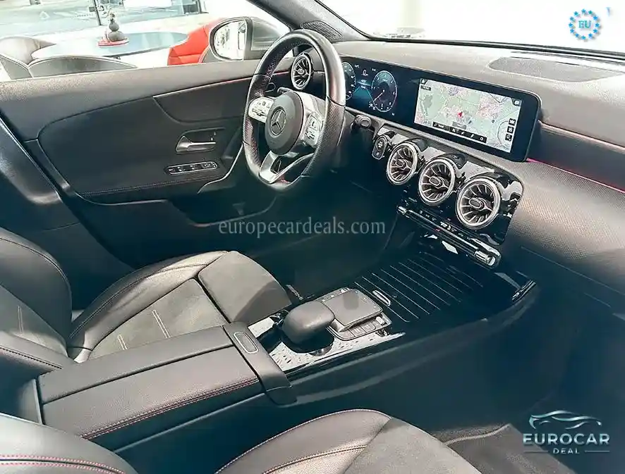 Mercedes-Benz A 220