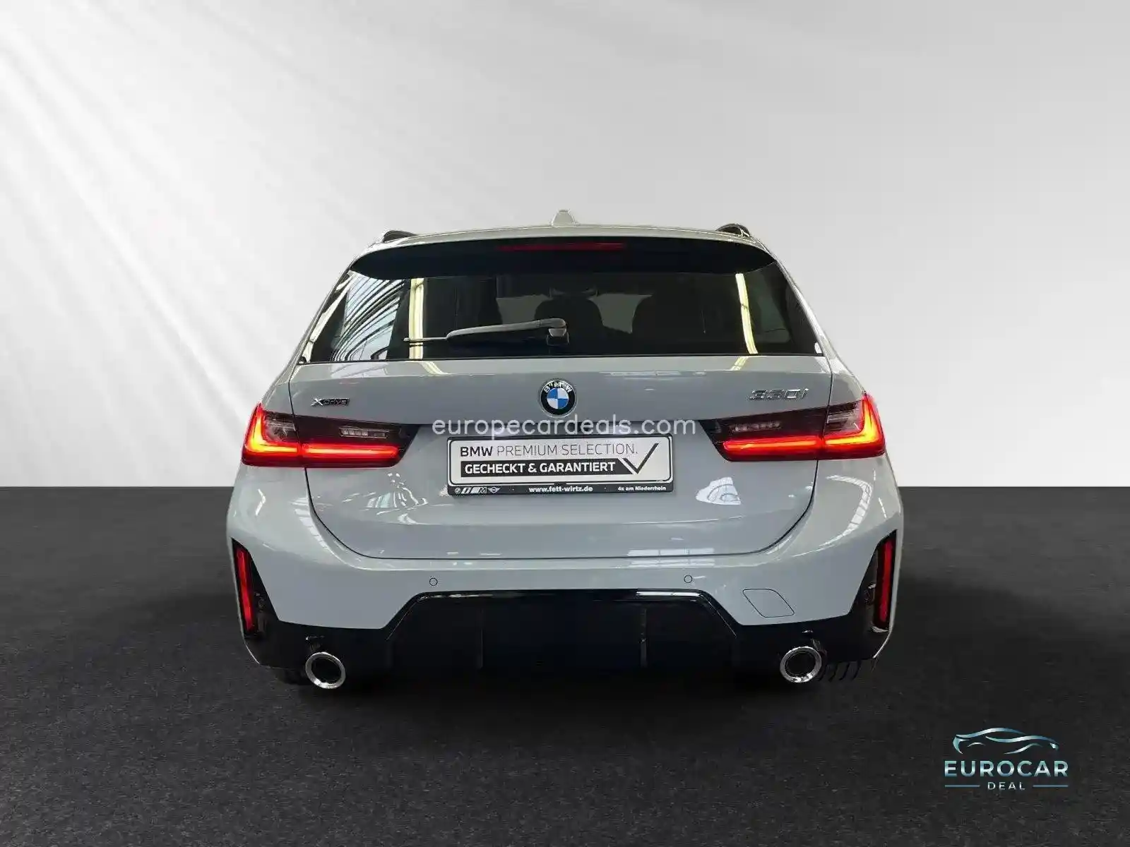 BMW 330