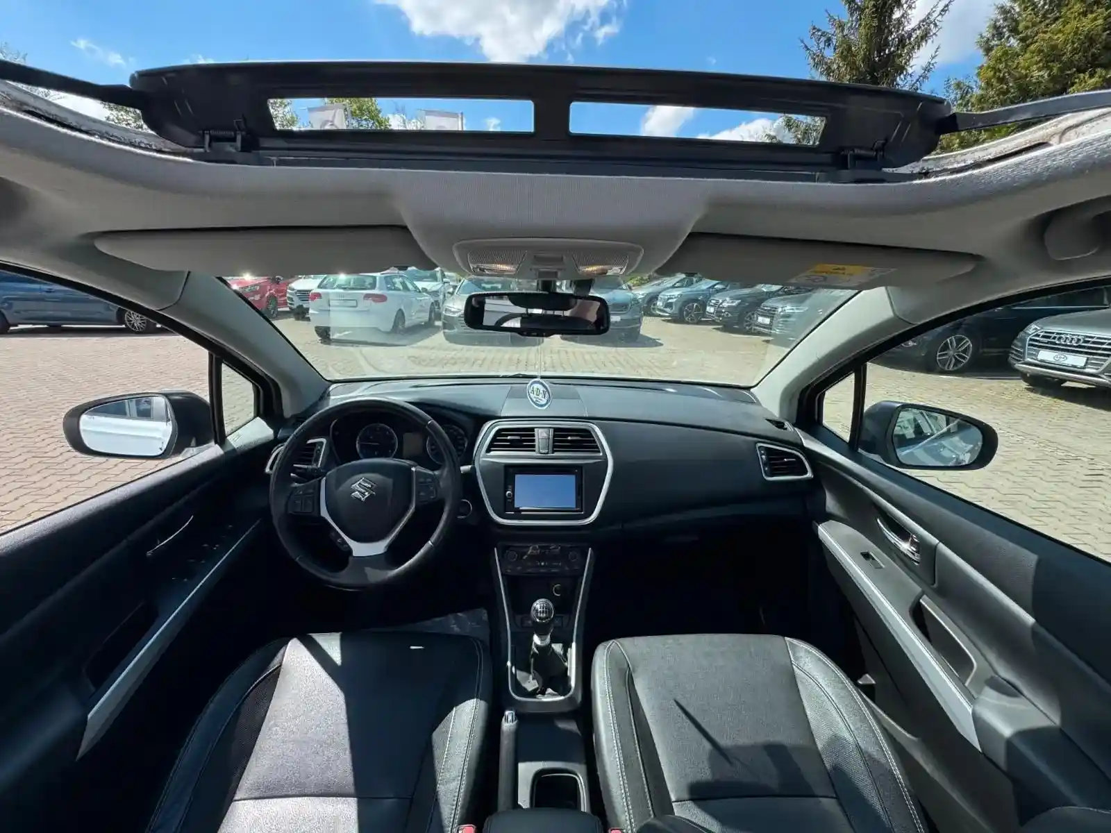 Suzuki (SX4) S-Cross