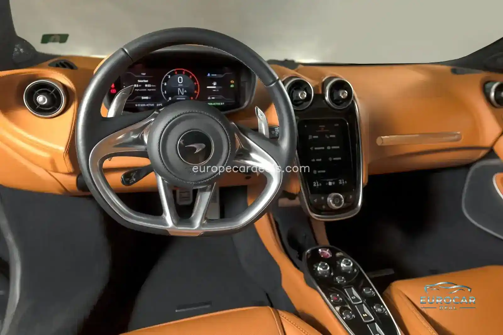 McLaren GT